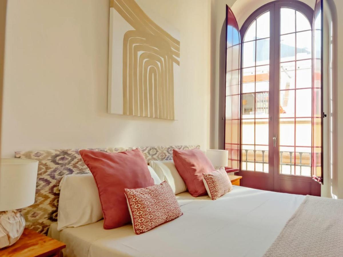 Homeyseville-Amazing Penthouse Giralda Views 8 Pax, Parking Optional Εξωτερικό φωτογραφία