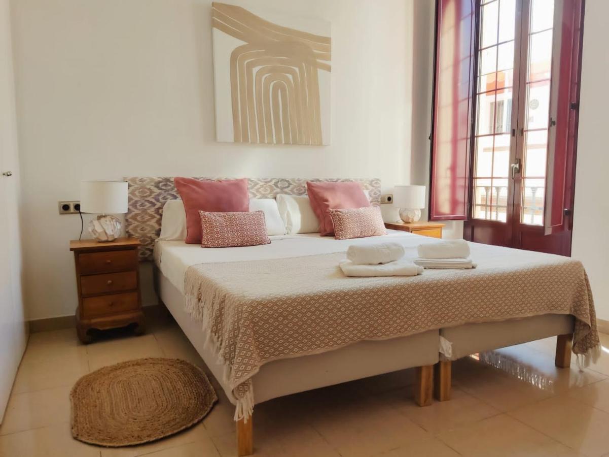 Homeyseville-Amazing Penthouse Giralda Views 8 Pax, Parking Optional Εξωτερικό φωτογραφία