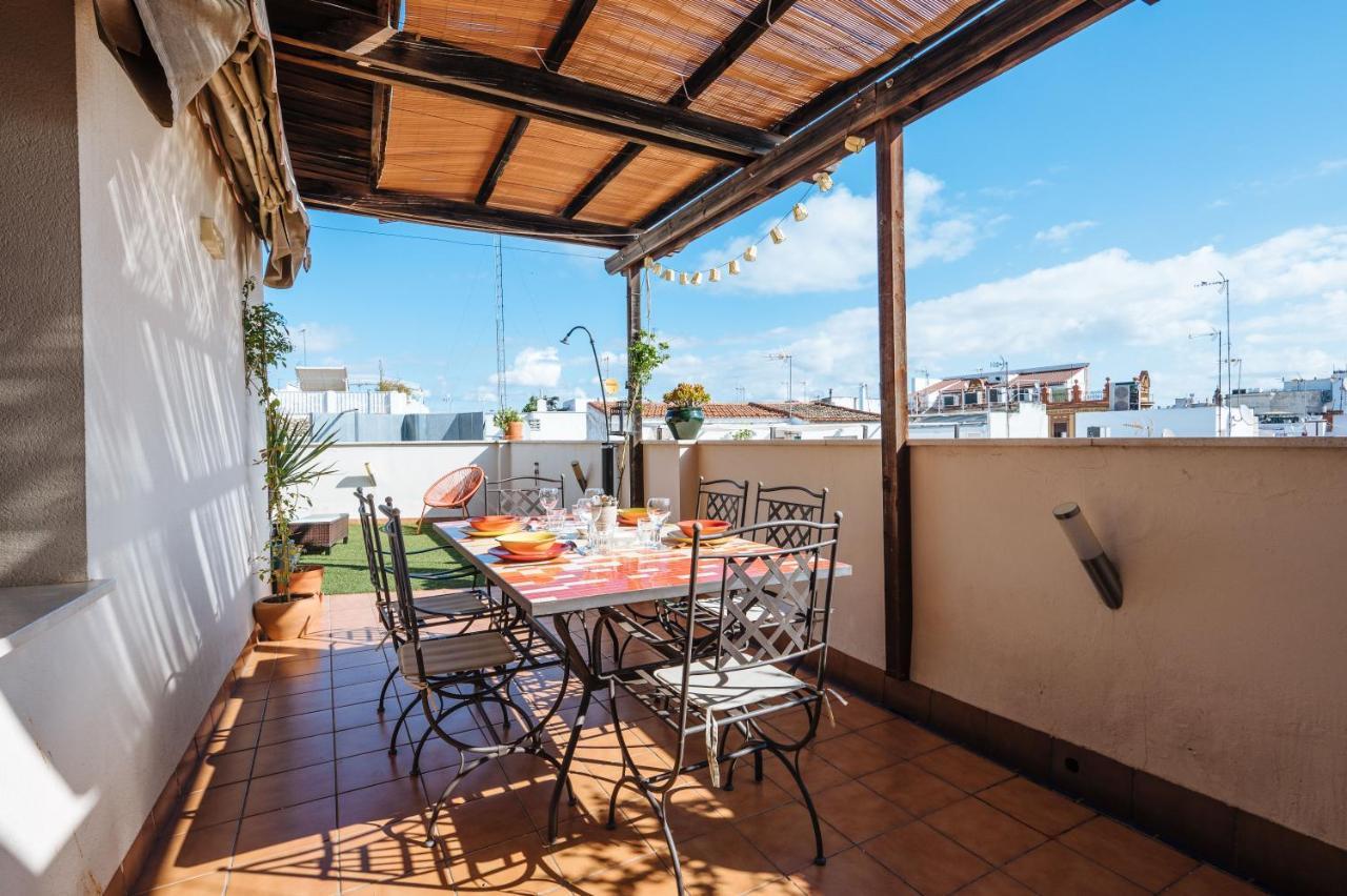 Homeyseville-Amazing Penthouse Giralda Views 8 Pax, Parking Optional Εξωτερικό φωτογραφία