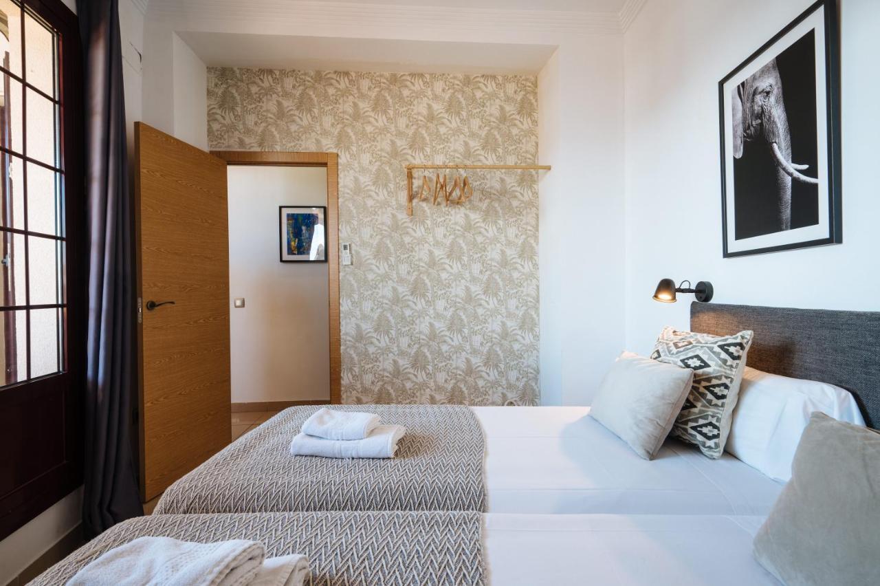 Homeyseville-Amazing Penthouse Giralda Views 8 Pax, Parking Optional Εξωτερικό φωτογραφία