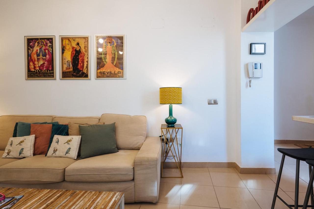 Homeyseville-Amazing Penthouse Giralda Views 8 Pax, Parking Optional Εξωτερικό φωτογραφία