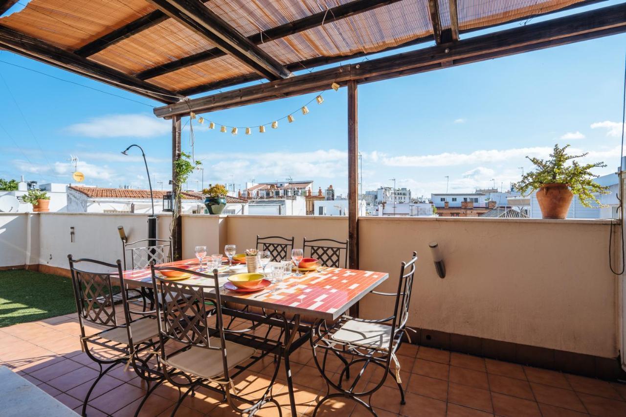 Homeyseville-Amazing Penthouse Giralda Views 8 Pax, Parking Optional Εξωτερικό φωτογραφία