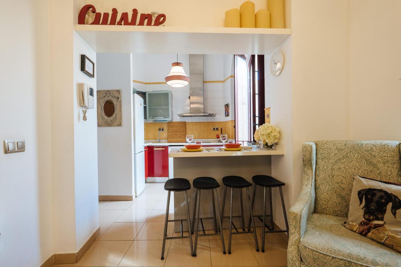 Homeyseville-Amazing Penthouse Giralda Views 8 Pax, Parking Optional Εξωτερικό φωτογραφία