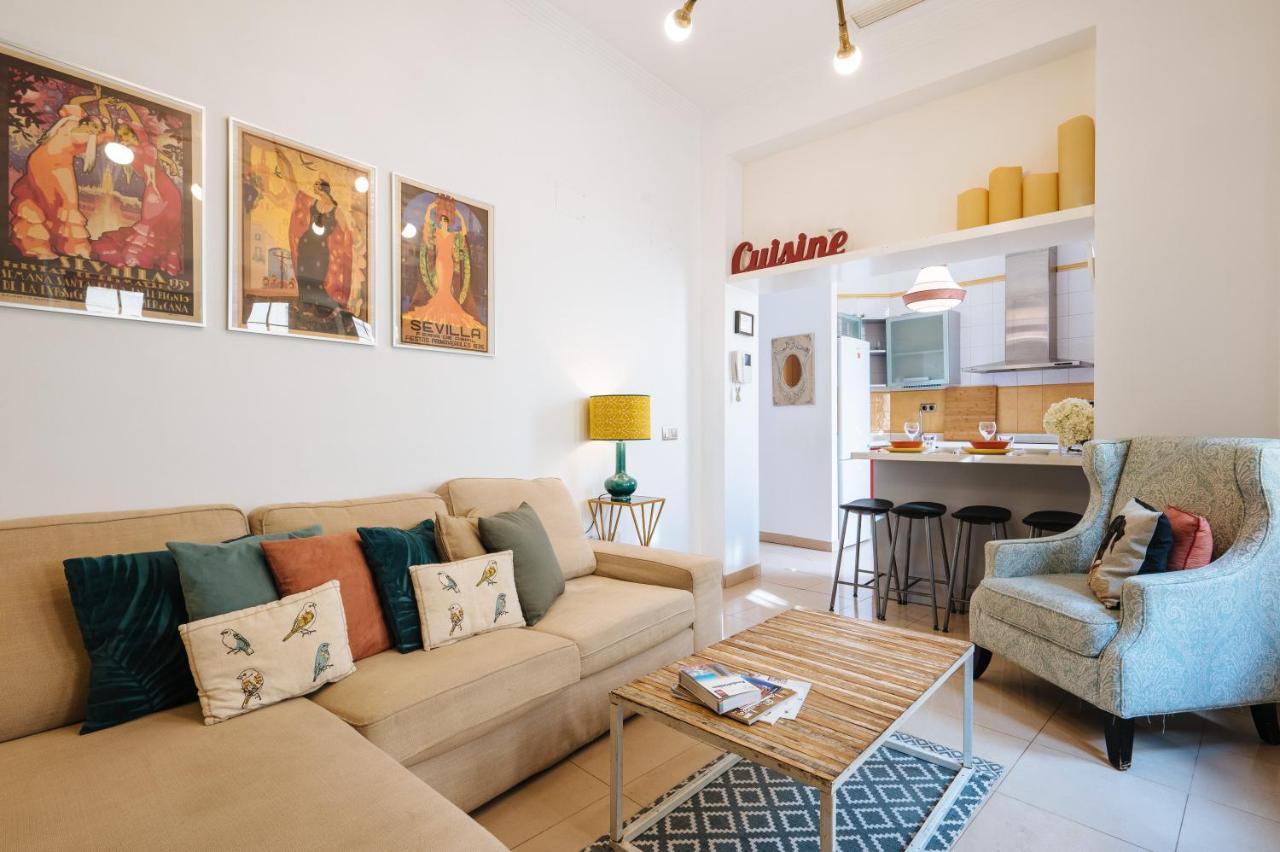 Homeyseville-Amazing Penthouse Giralda Views 8 Pax, Parking Optional Εξωτερικό φωτογραφία
