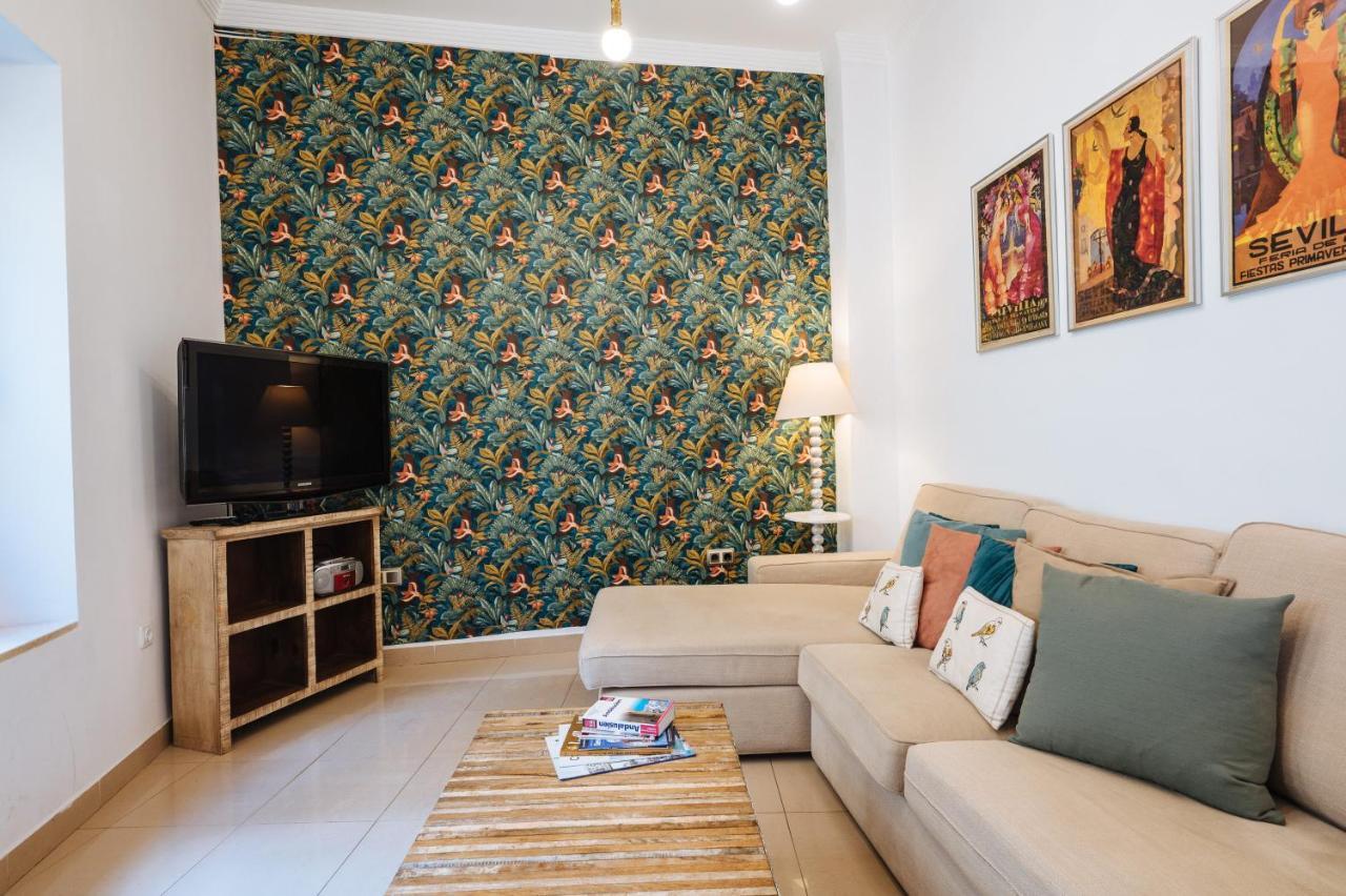 Homeyseville-Amazing Penthouse Giralda Views 8 Pax, Parking Optional Εξωτερικό φωτογραφία